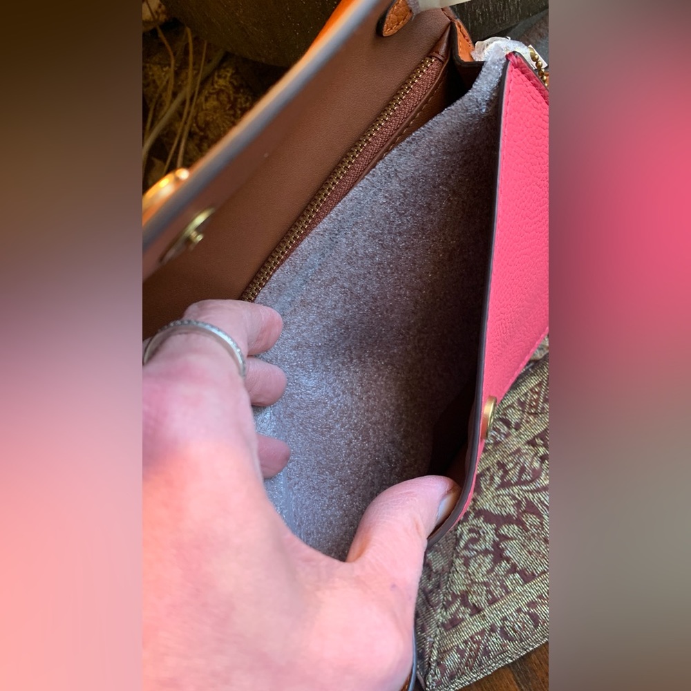 Authentic COACH 1941 colorblock pebbled leather snap magnetic closure crossbody - Picture 9 of 12